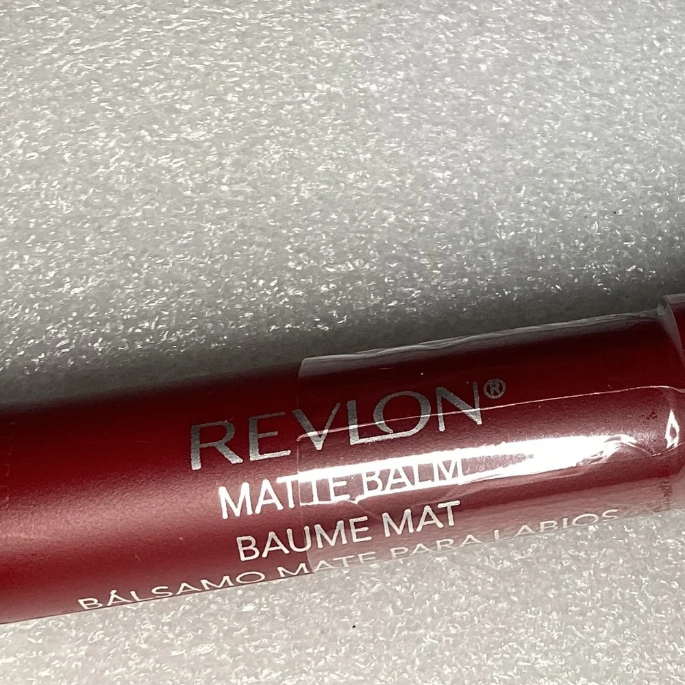 Revlon Matte Balm 270 Fiery Flamboyante New